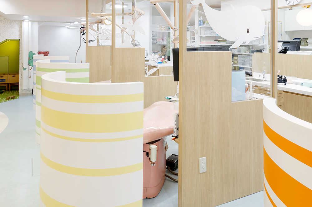 医療法人社団 とくなが小児歯科クリニック - レオ - 『診察室』